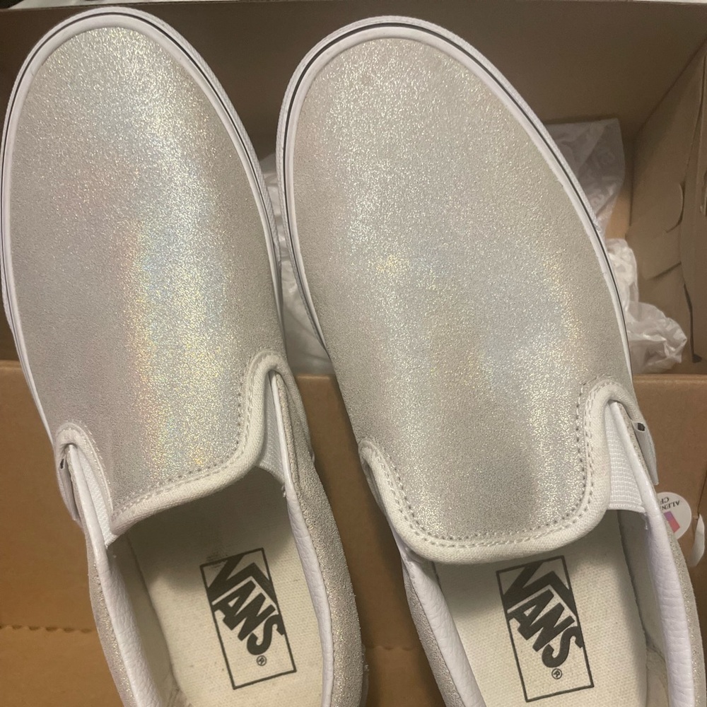 NOT FOR SALE VANS - worn once! Women’s size 9, men’s size 7.5